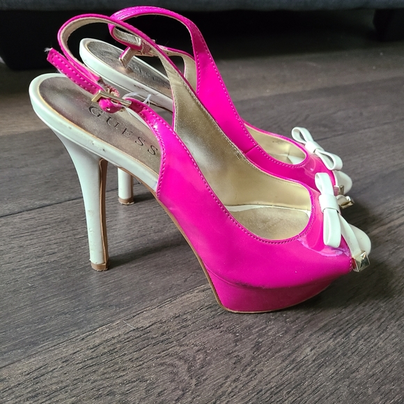 GUESS Platform Heels - Picture 2 of 4